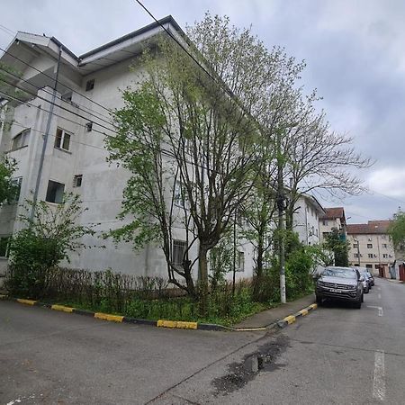 Vs Central Apartment Otopeni Exterior photo